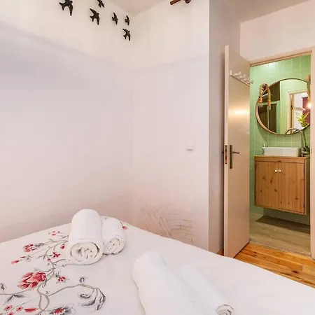 Espaco Madalena - M03 1 Bedroom, 1 Bathroom *